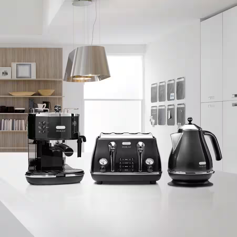 Icona Micalite 4 slice Black Toaster