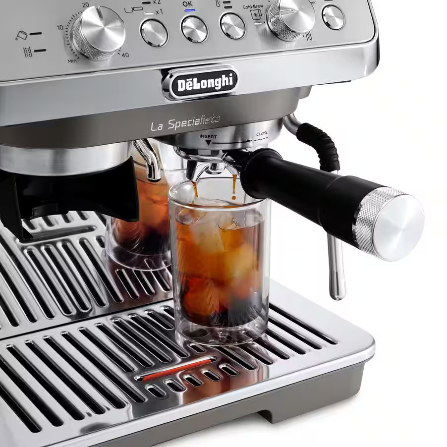 La Specialista Arte Evo Compact Manual Bean to Cup coffee machine with Cold Brew