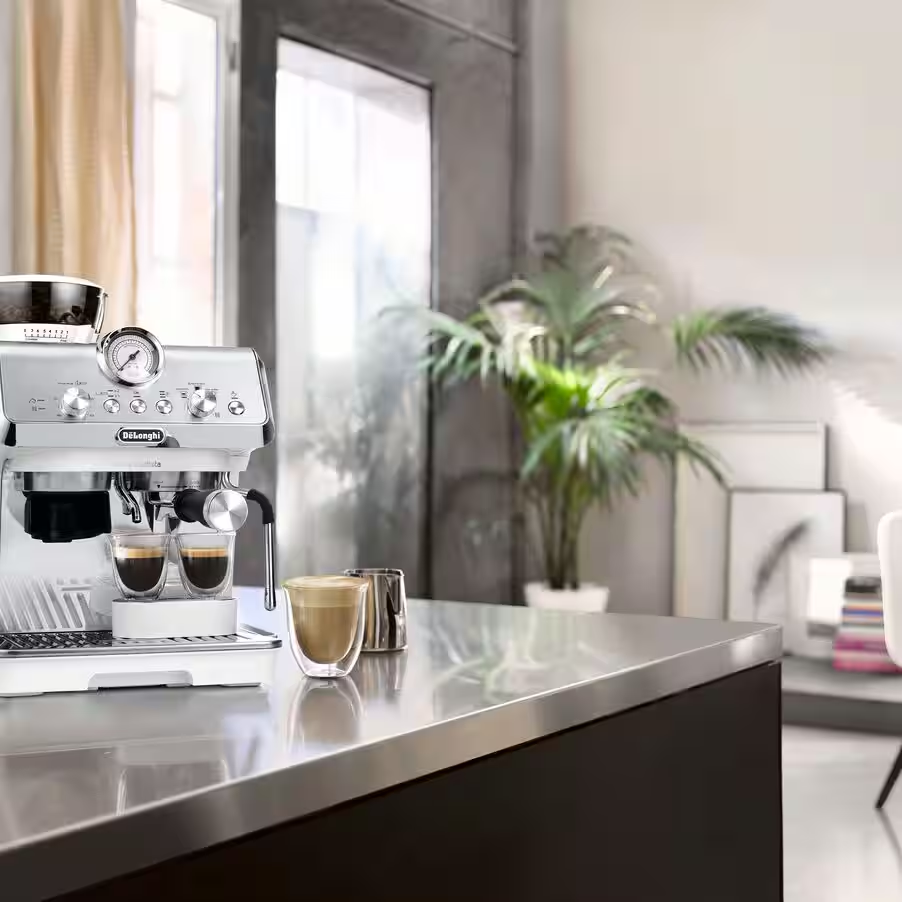 La Specialista Arte Compact Manual Bean to Cup Coffee Machine - White